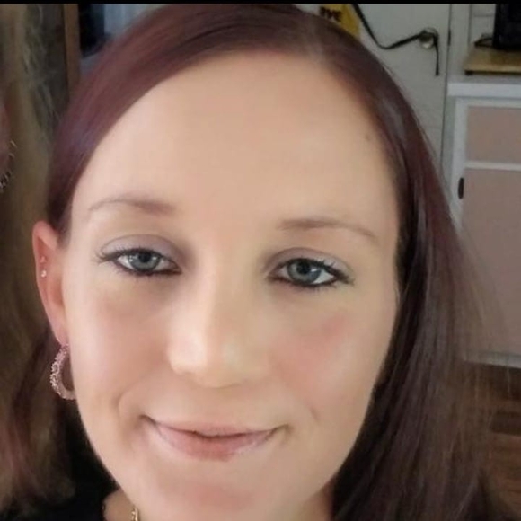 Meet your Posher, Brandie - Picture 1 of 1